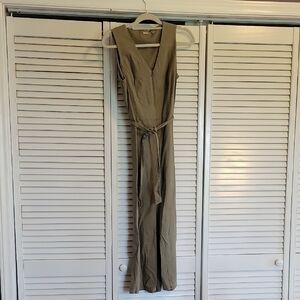 Elie Tahari Tan V-neck Sheath Maxi Dress